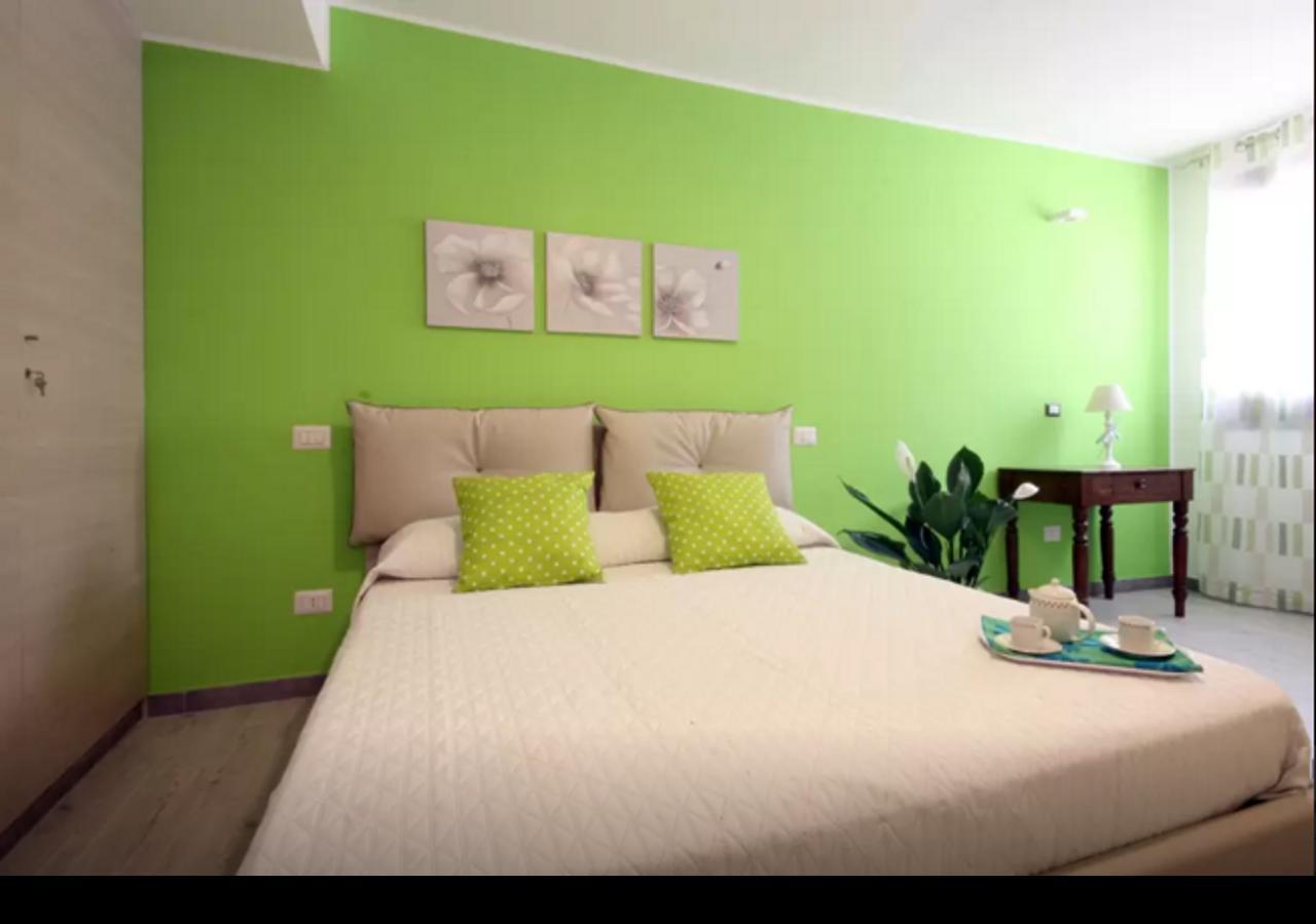 Rainbow Villa Кастеламаре дел Голфо Екстериор снимка
